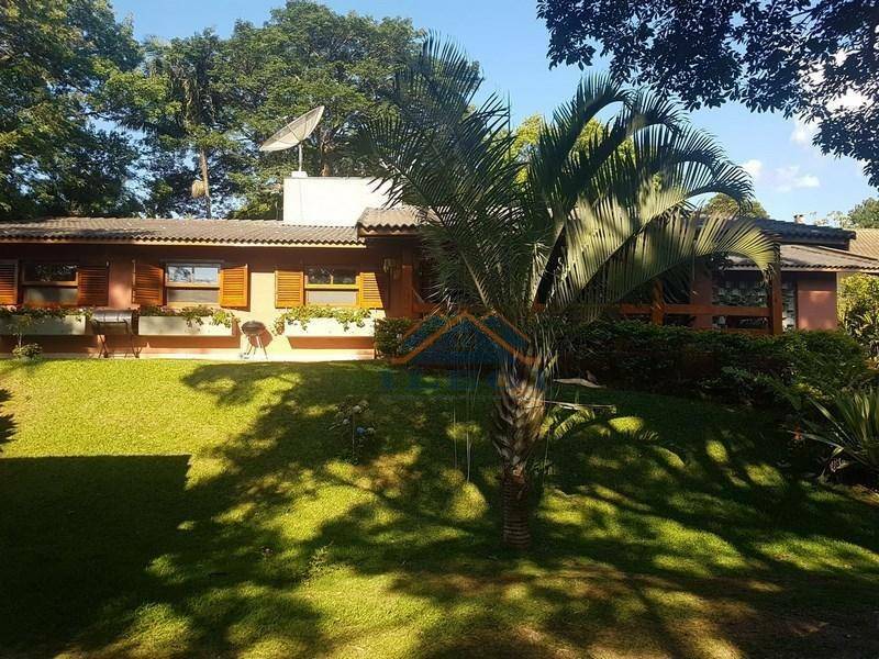 Casa de Condomínio à venda e aluguel com 3 quartos, 220m² - Foto 5