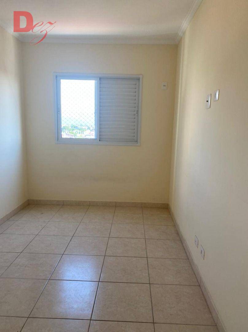 Apartamento à venda com 2 quartos, 72m² - Foto 11