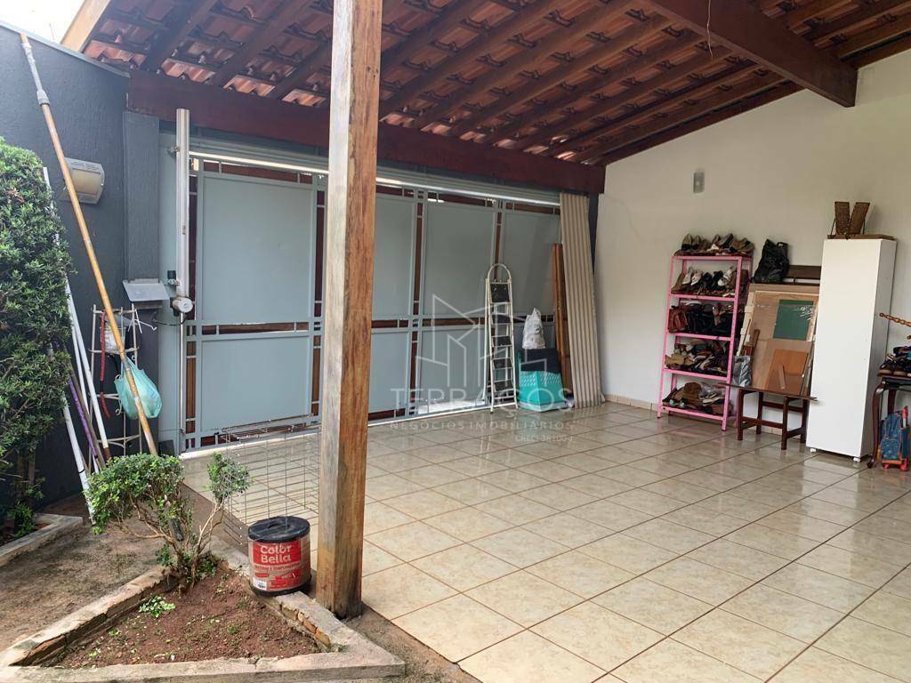 Casa à venda com 3 quartos, 104m² - Foto 28