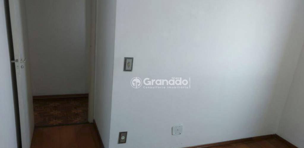 Apartamento à venda com 3 quartos, 77m² - Foto 9