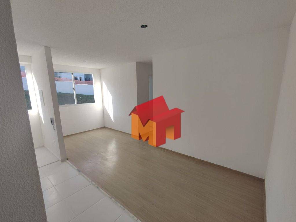 Apartamento para alugar com 2 quartos, 42m² - Foto 4