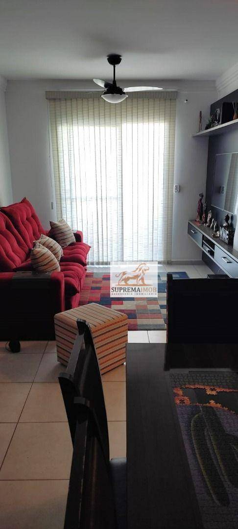 Apartamento à venda com 2 quartos, 70m² - Foto 18