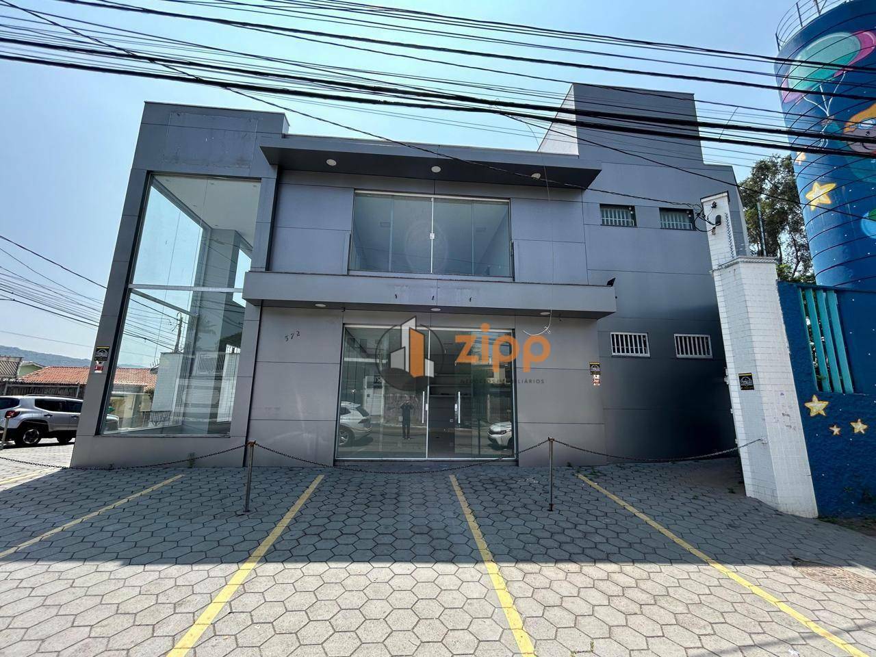 Prédio Inteiro para alugar, 167m² - Foto 1