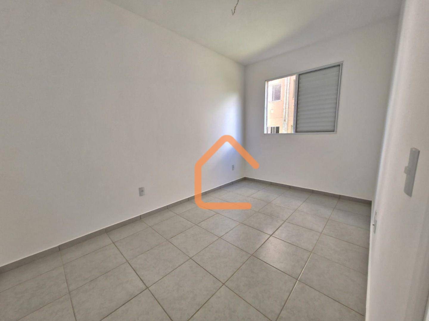 Apartamento à venda com 2 quartos, 50m² - Foto 4