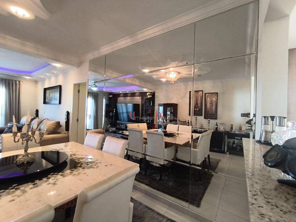 Apartamento, 3 quartos, 186 m² - Foto 4