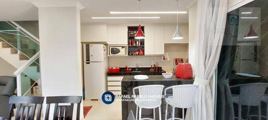 Casa à venda com 3 quartos, 155m² - Foto 2