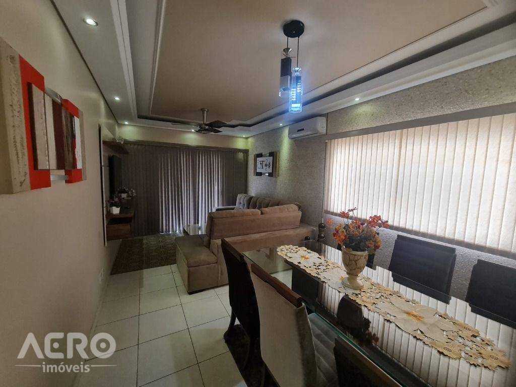 Casa à venda com 3 quartos, 139m² - Foto 13