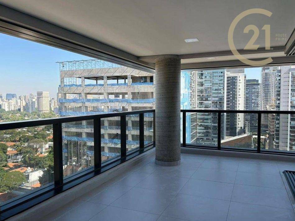 Apartamento à venda com 3 quartos, 145m² - Foto 1