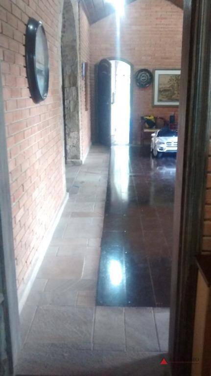 Chácara à venda com 4 quartos, 1200m² - Foto 13