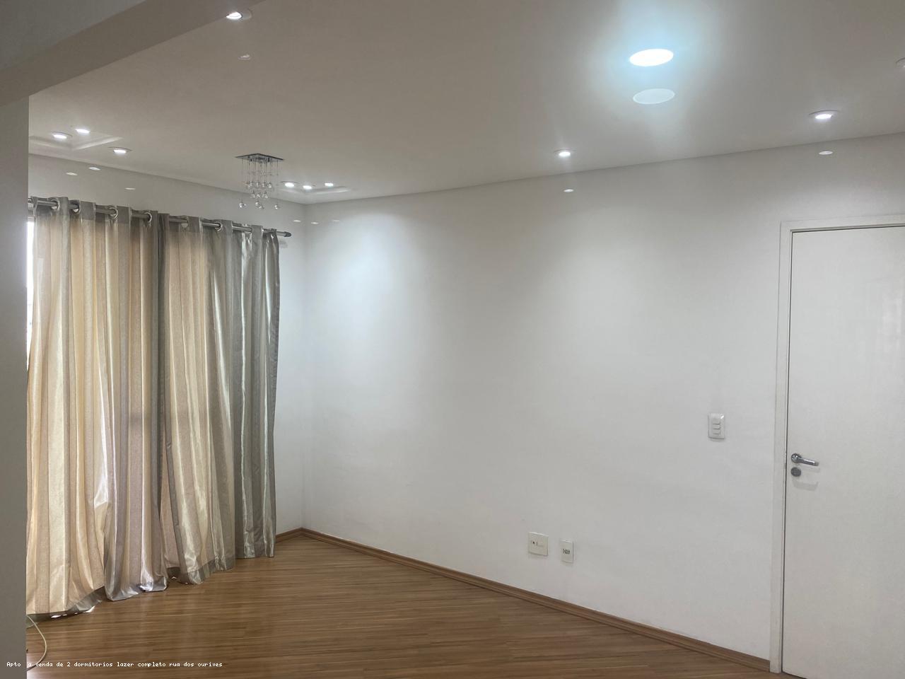 Apartamento à venda com 2 quartos, 52m² - Foto 18