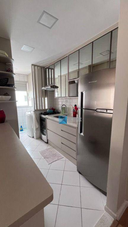 Apartamento à venda com 1 quarto, 47m² - Foto 13