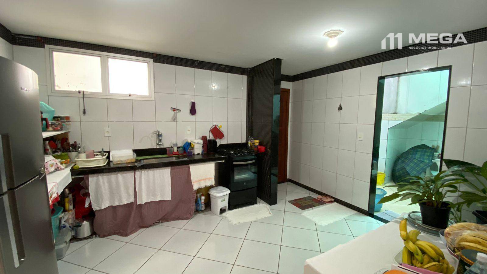 Apartamento à venda com 3 quartos, 579m² - Foto 4