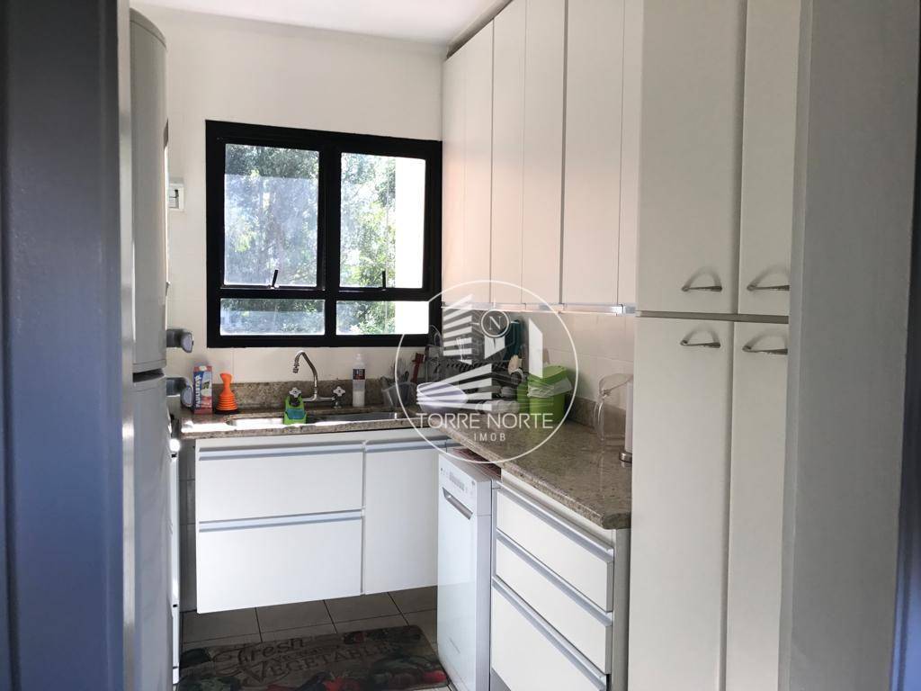 Apartamento à venda com 4 quartos, 198m² - Foto 27