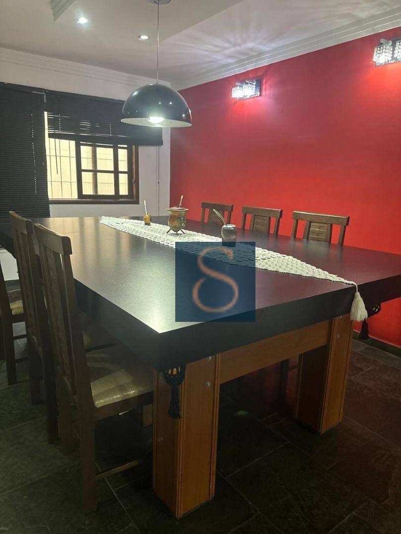 Sobrado à venda com 4 quartos, 216m² - Foto 3