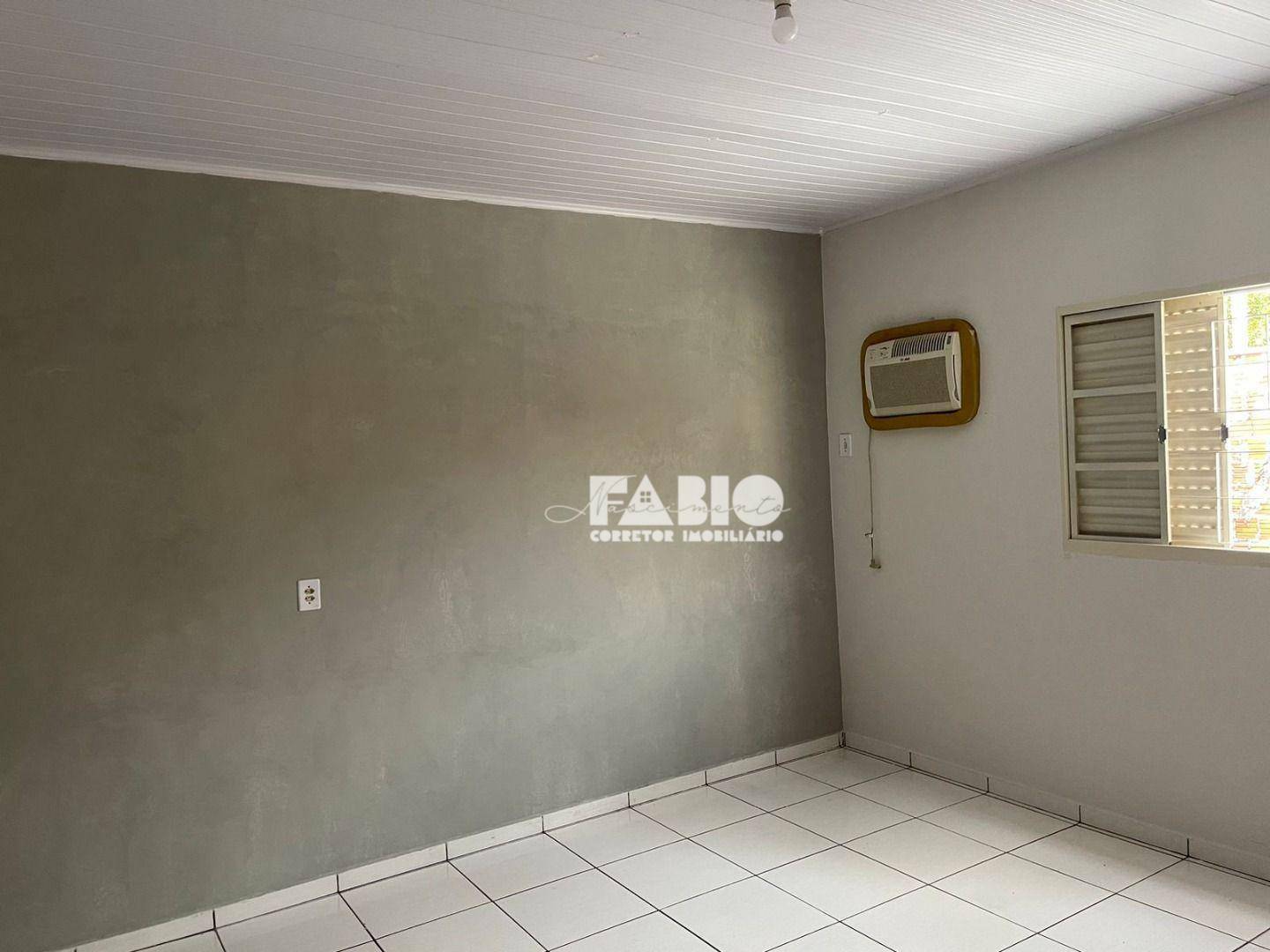 Casa à venda com 2 quartos, 99m² - Foto 3