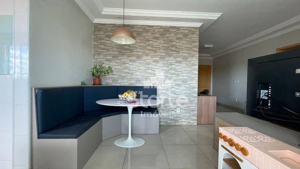 Apartamento à venda com 3 quartos, 100m² - Foto 1