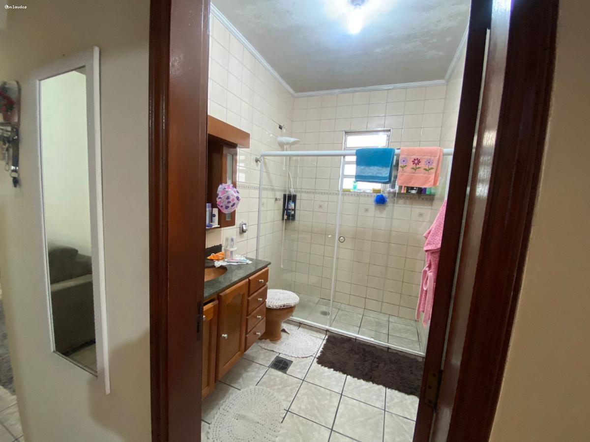 Casa à venda com 4 quartos, 300m² - Foto 18