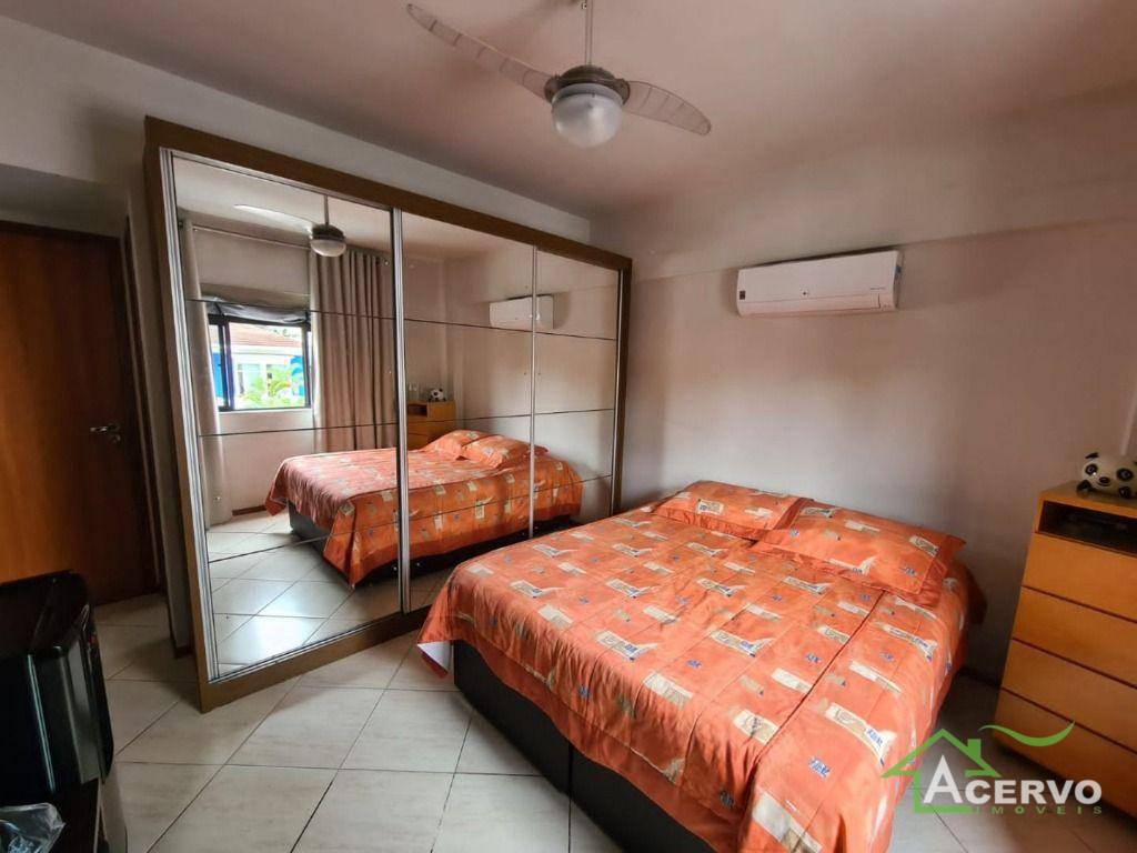 Apartamento à venda com 3 quartos, 140m² - Foto 6