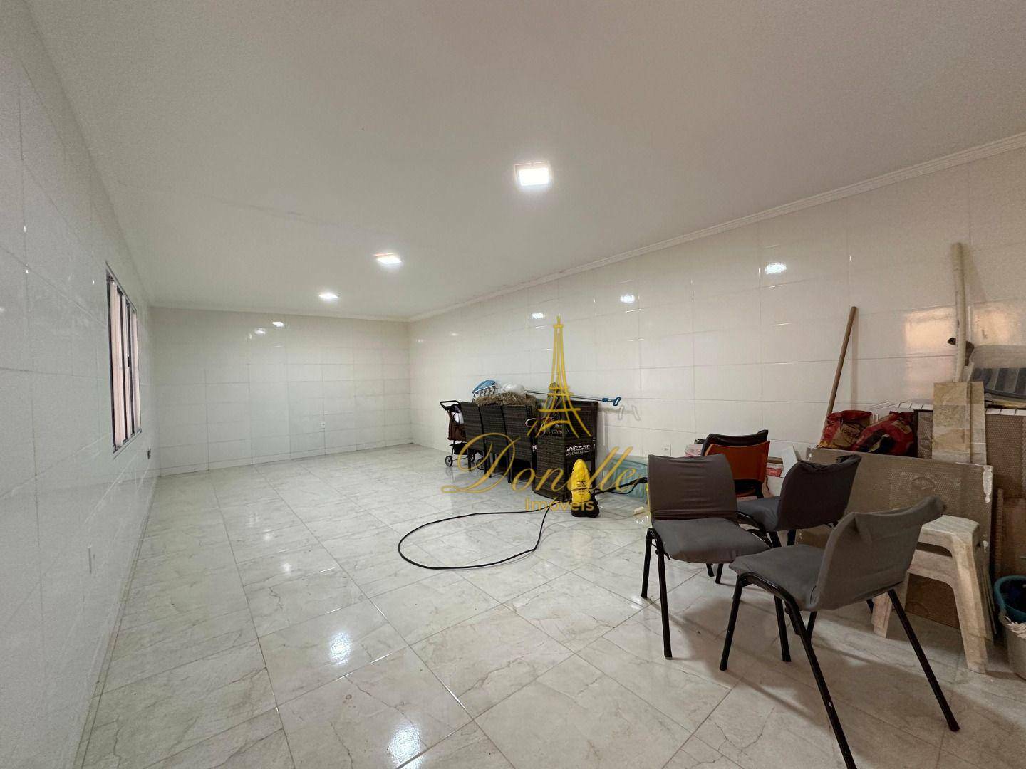 Sobrado à venda e aluguel com 3 quartos, 580m² - Foto 30