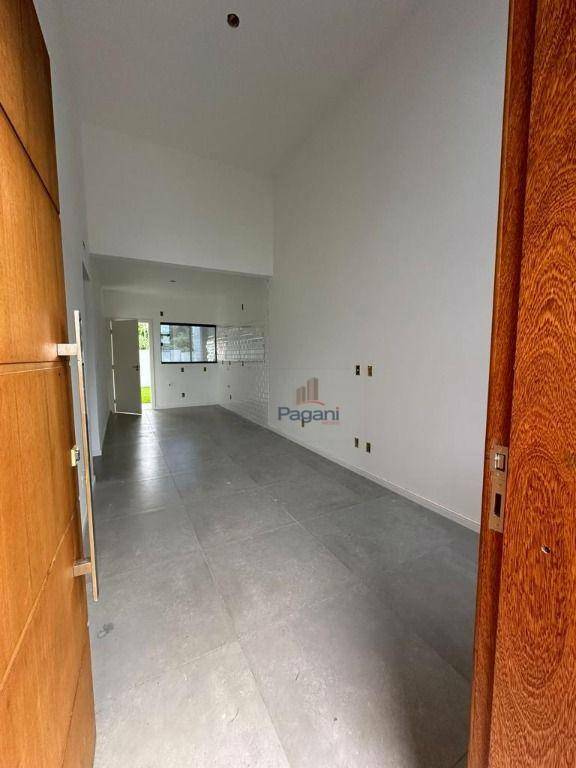 Casa à venda com 3 quartos, 74m² - Foto 12