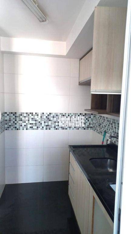 Apartamento à venda com 2 quartos, 46m² - Foto 9