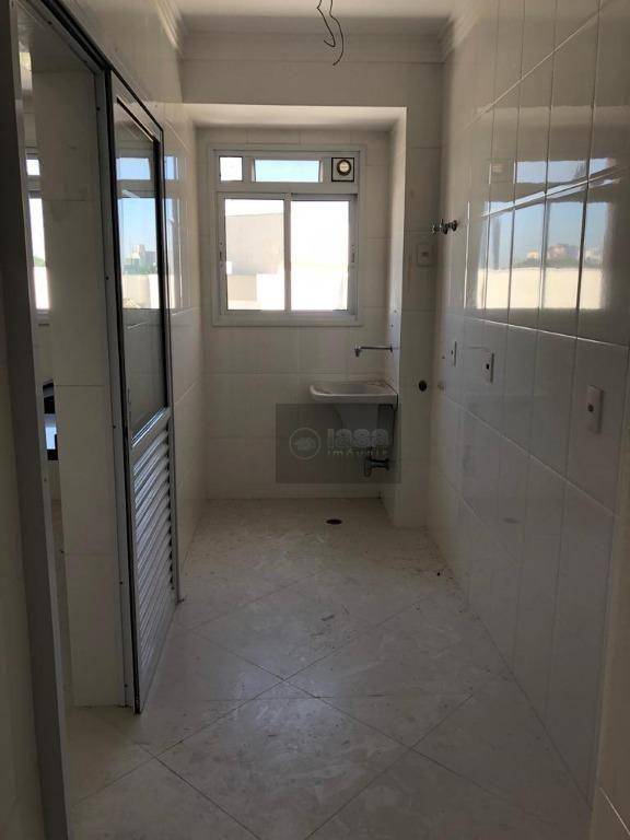 Apartamento à venda com 3 quartos, 165m² - Foto 17