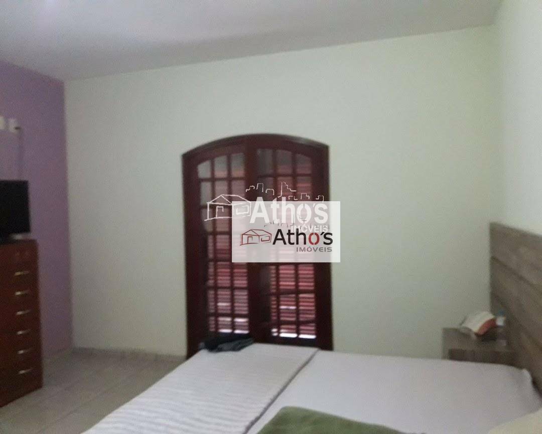 Sobrado à venda com 3 quartos, 277m² - Foto 22