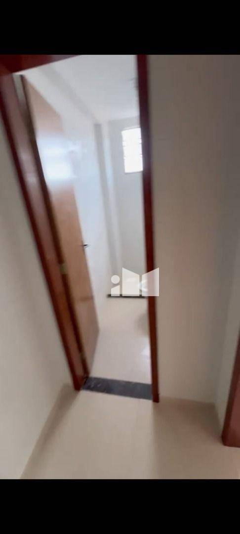 Apartamento à venda com 2 quartos, 62m² - Foto 8