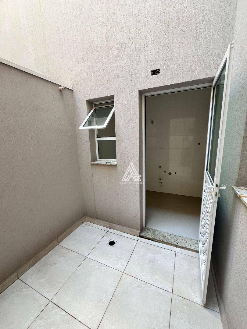 Apartamento à venda com 2 quartos, 42m² - Foto 24