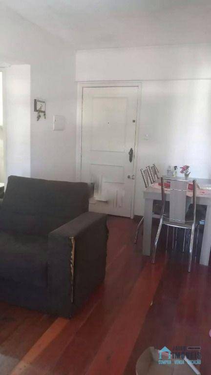 Apartamento à venda com 2 quartos, 62m² - Foto 3