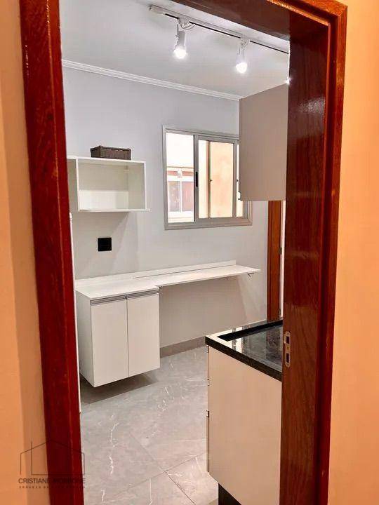 Apartamento à venda com 2 quartos, 68m² - Foto 4