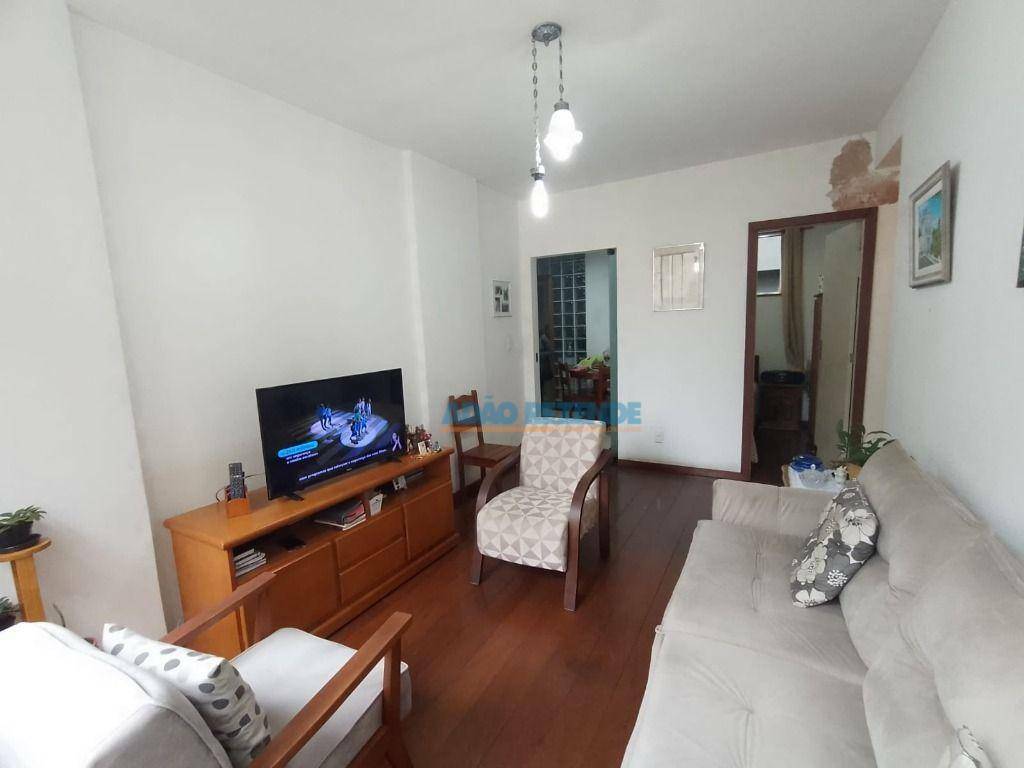 Apartamento à venda com 2 quartos, 48m² - Foto 2