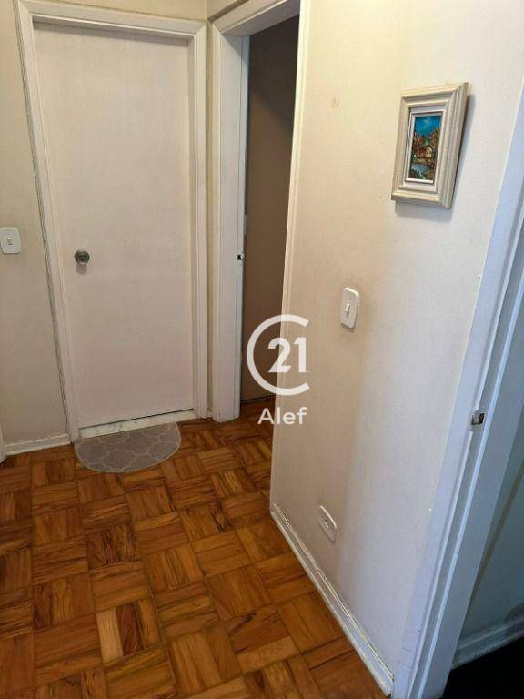 Apartamento à venda com 3 quartos, 130m² - Foto 28