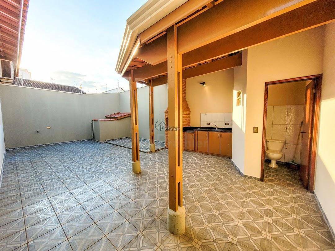 Casa para alugar com 3 quartos, 250m² - Foto 18