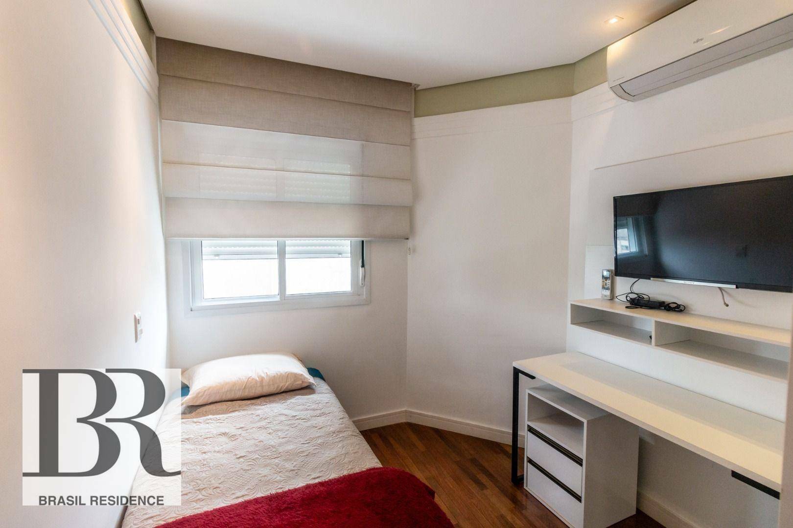 Apartamento para alugar com 2 quartos, 97m² - Foto 16