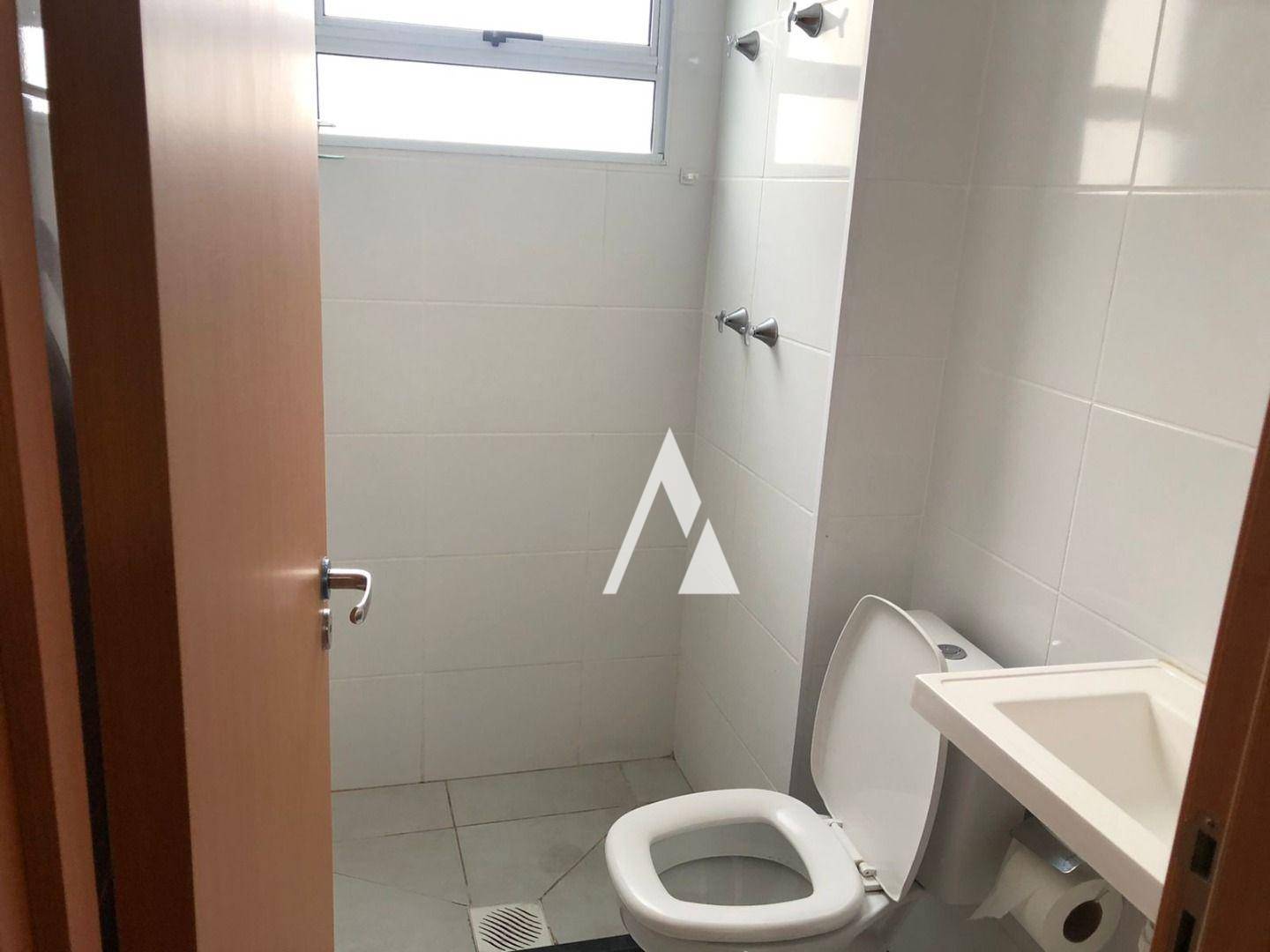 Apartamento à venda com 2 quartos, 40m² - Foto 13