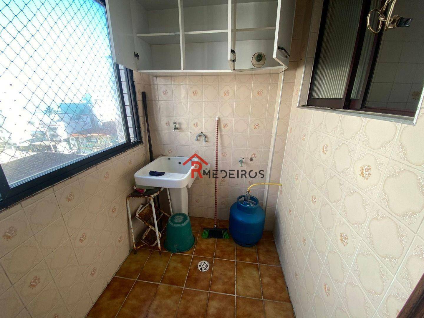 Apartamento à venda com 3 quartos, 139m² - Foto 9