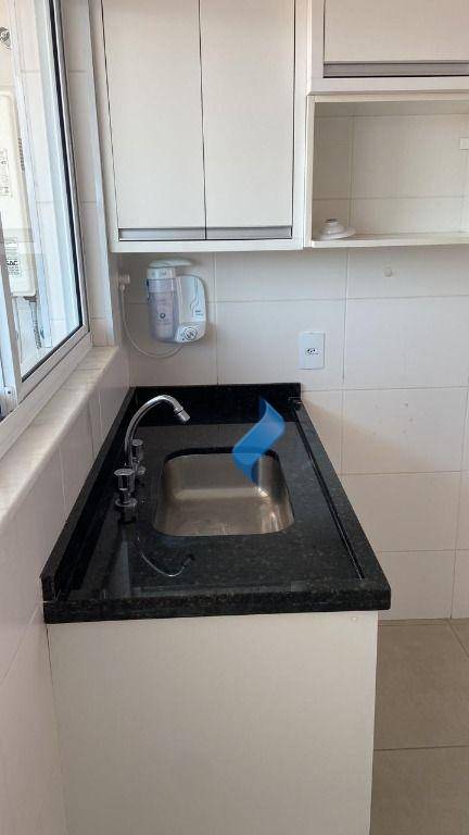 Apartamento à venda com 2 quartos, 66m² - Foto 6