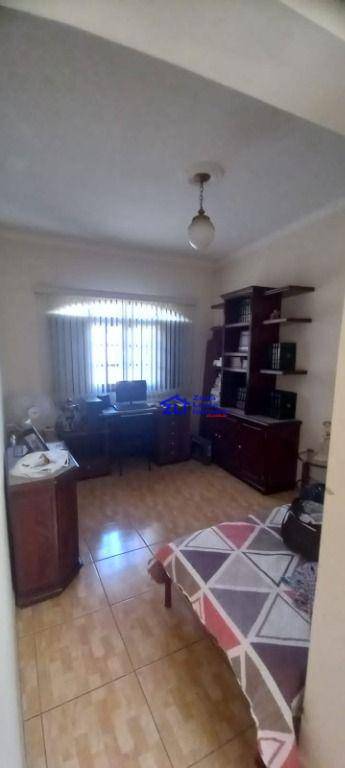 Sobrado à venda com 3 quartos, 390m² - Foto 33