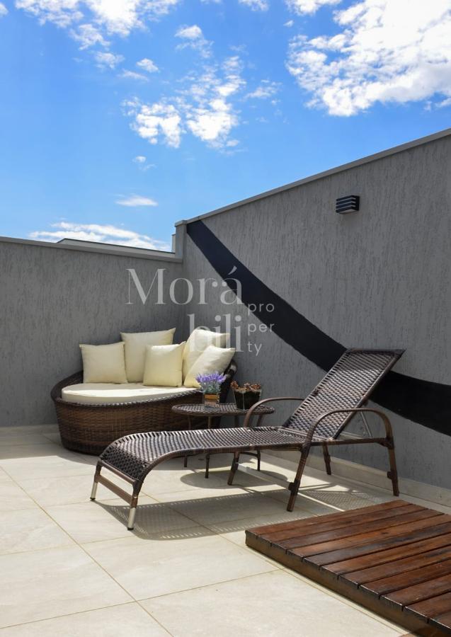 Casa à venda com 3 quartos, 300m² - Foto 3