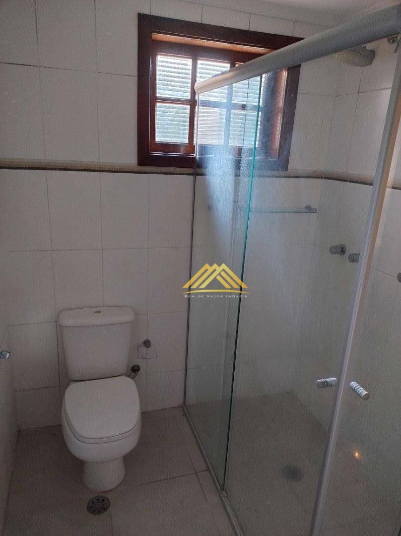 Casa à venda e aluguel com 3 quartos, 400m² - Foto 24