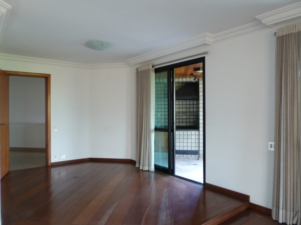 Apartamento à venda e aluguel com 4 quartos, 270m² - Foto 4