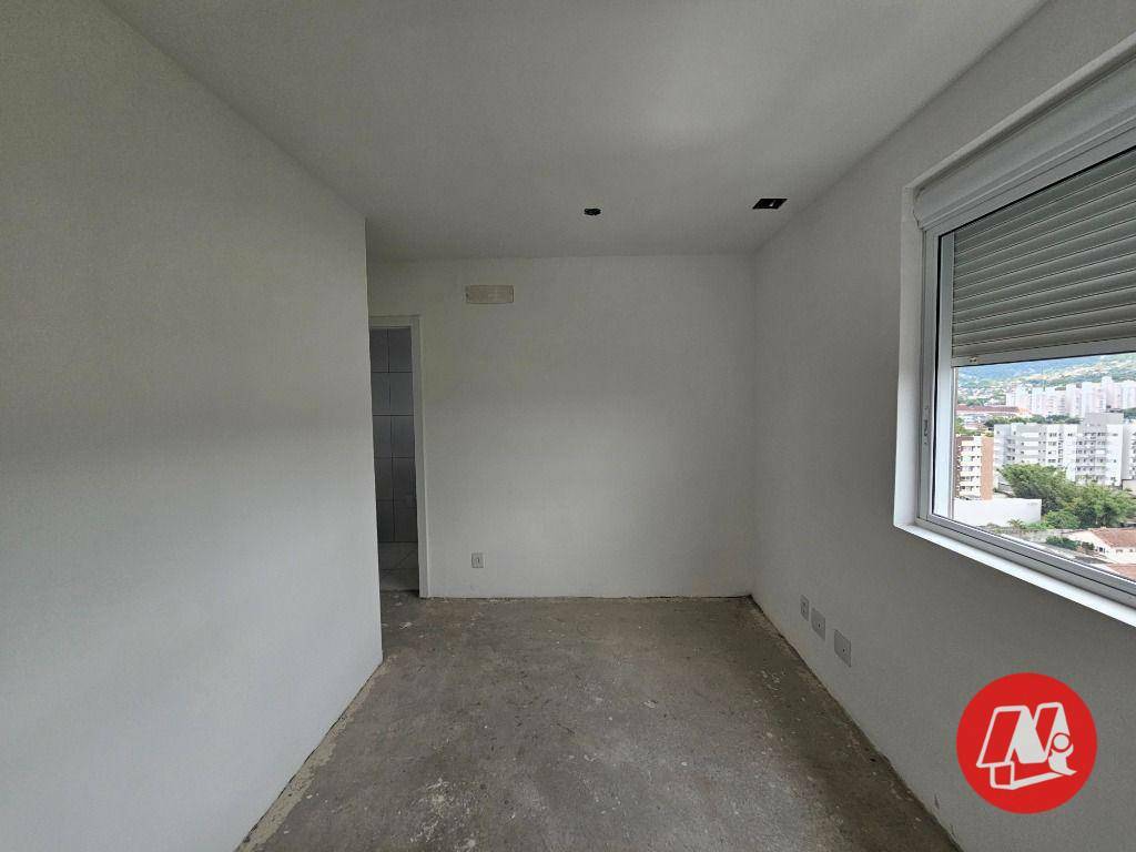 Apartamento para alugar com 3 quartos, 74m² - Foto 17