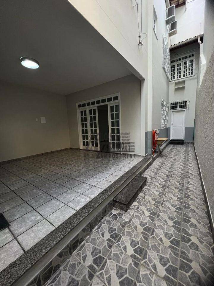 Casa à venda com 4 quartos, 180m² - Foto 6