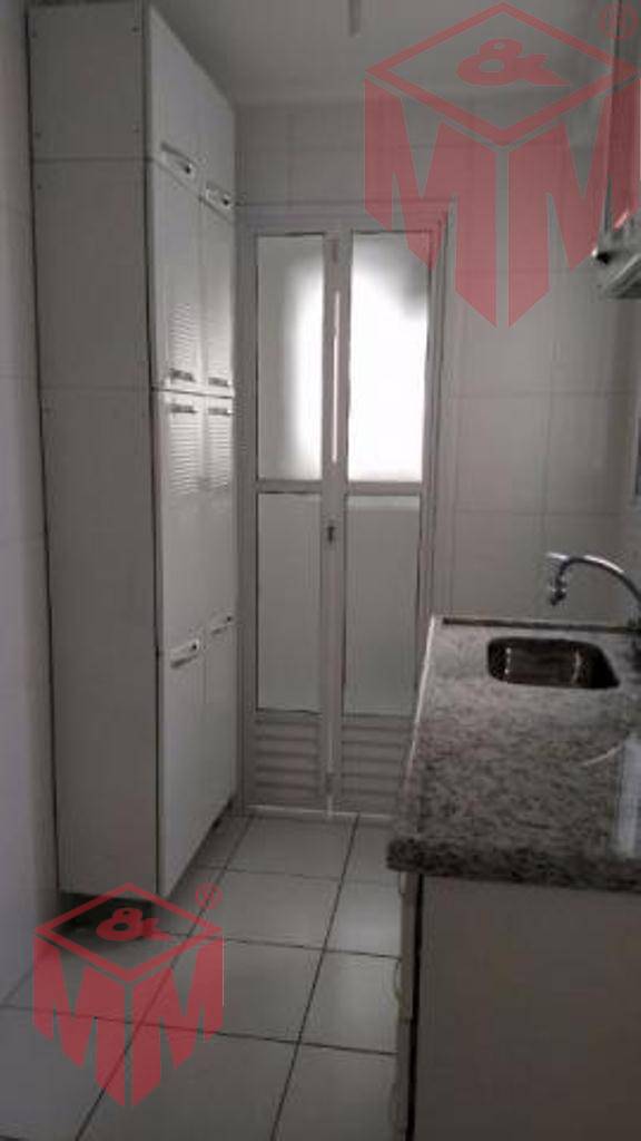 Apartamento à venda com 2 quartos, 69m² - Foto 8