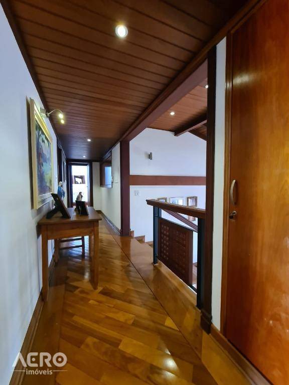 Casa à venda com 3 quartos, 279m² - Foto 38