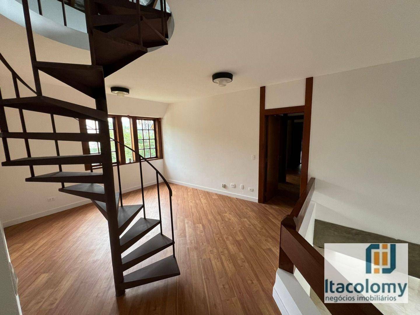 Casa de Condomínio para alugar com 4 quartos, 450m² - Foto 18