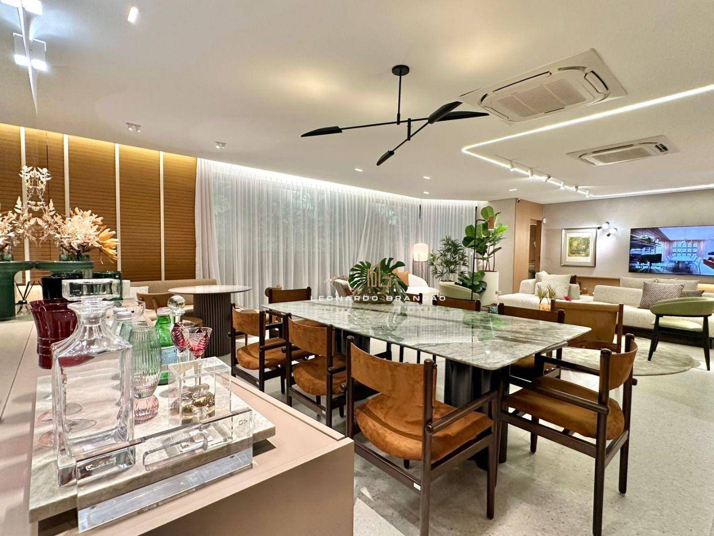 Apartamento, 3 quartos, 154 m² - Foto 1