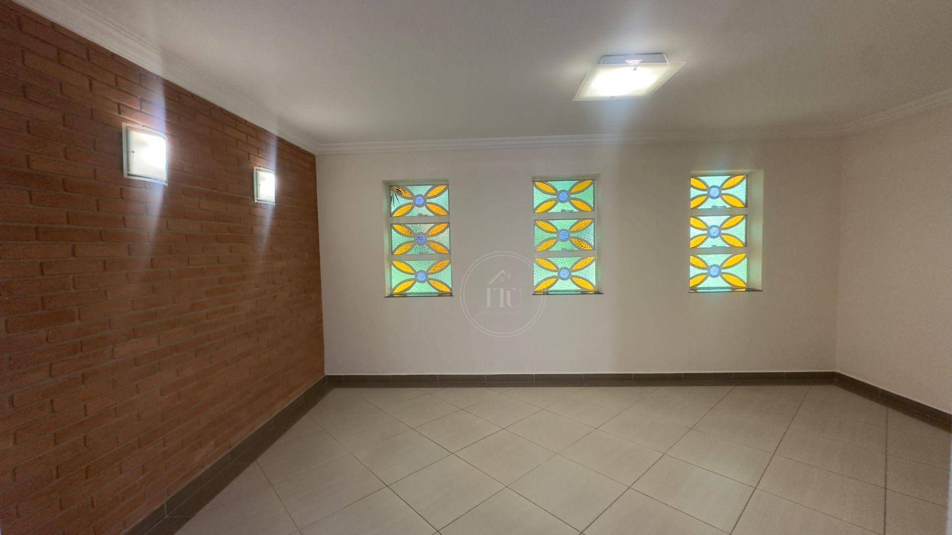 Casa de Condomínio para alugar com 3 quartos, 250m² - Foto 5