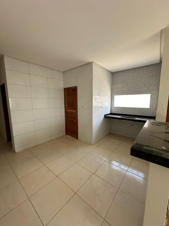 Casa à venda com 2 quartos, 160m² - Foto 6